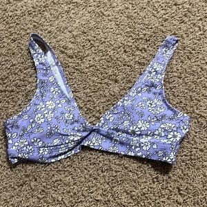 Bikini top size medium